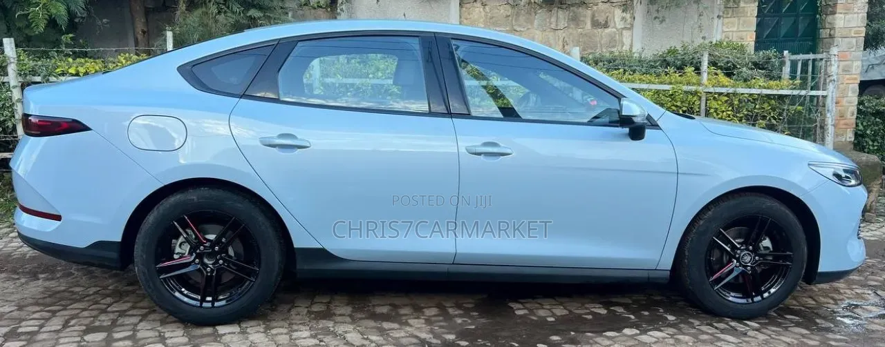 BYD Qin Plus DM-i 2025 Blue