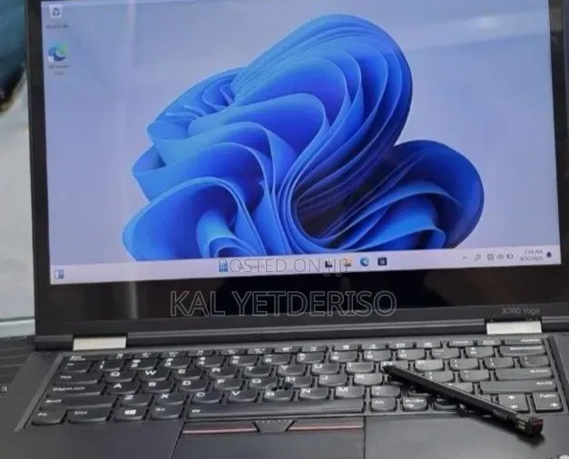 New Laptop Lenovo ThinkPad X380 Yoga 16GB Intel Core i7 SSD 256GB