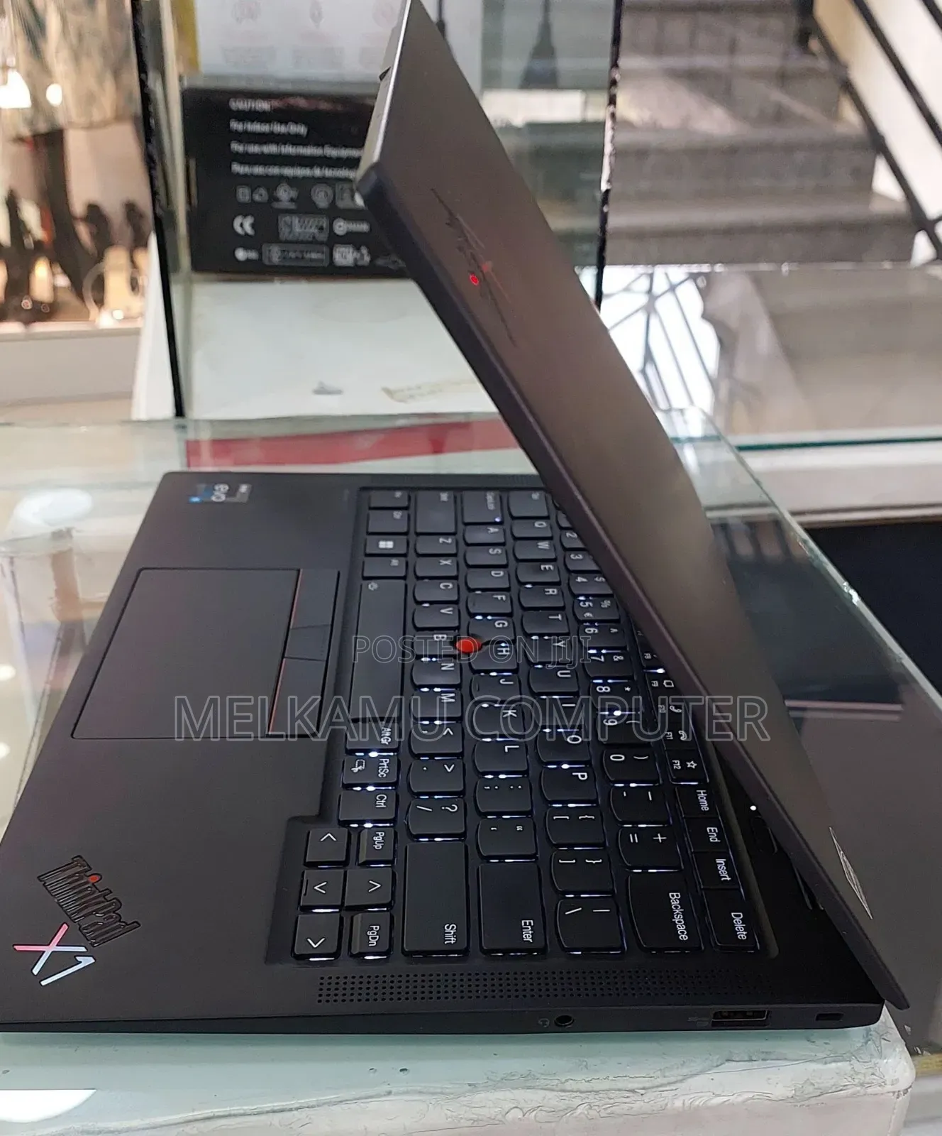 New Laptop Lenovo ThinkPad X1 Carbon 16GB Intel Core i5 SSD 512GB