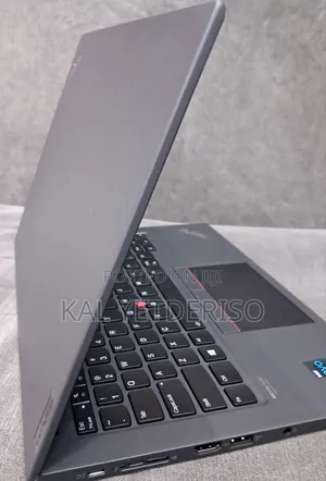 New Laptop Lenovo ThinkPad T14 16GB Intel Core i5 SSD 512GB