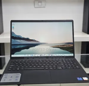 New Laptop Dell Inspiron 15 16GB Intel Core i7 SSD 512GB