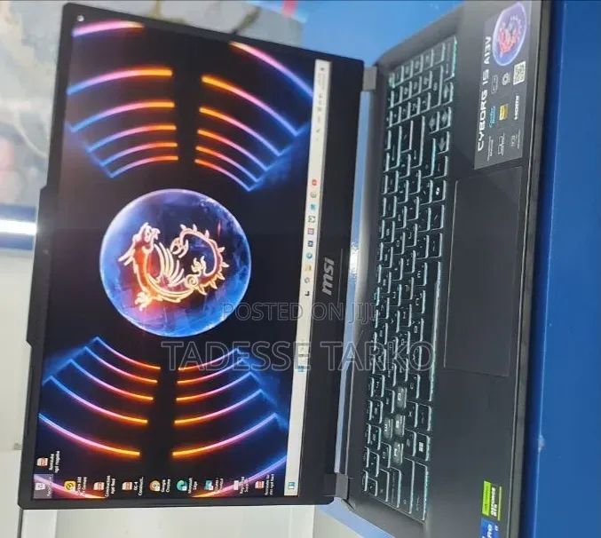 New Laptop MSI Cyborg 15 16GB Intel Core i7 SSD 1T