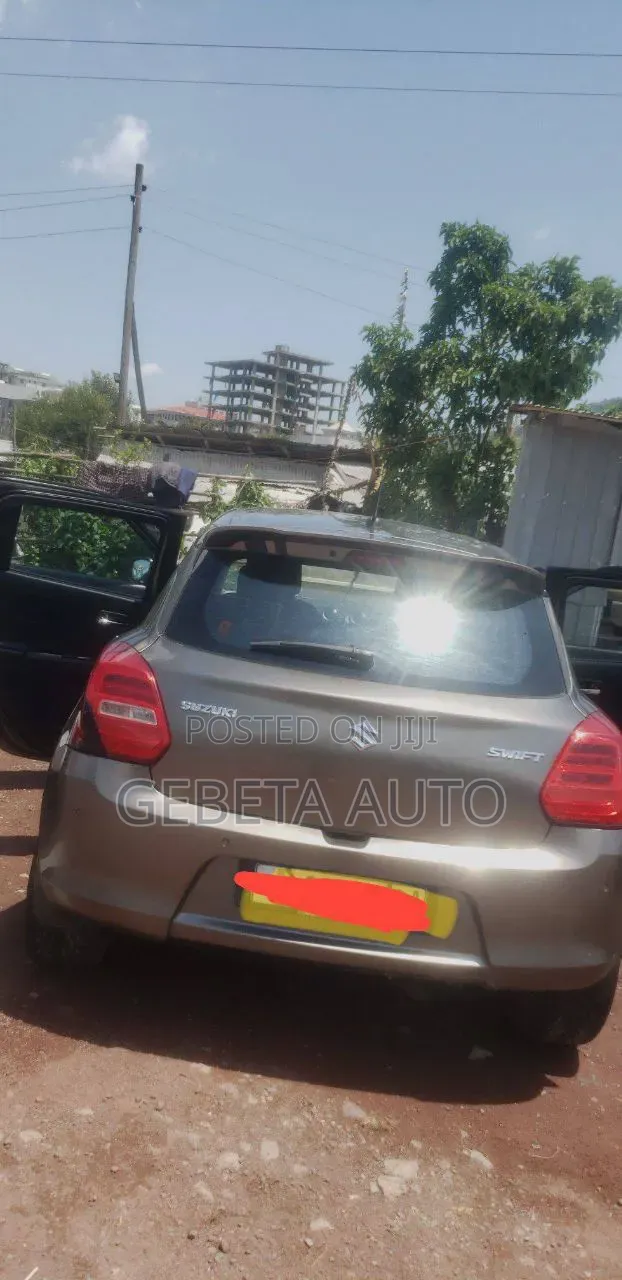 Suzuki Swift 2021