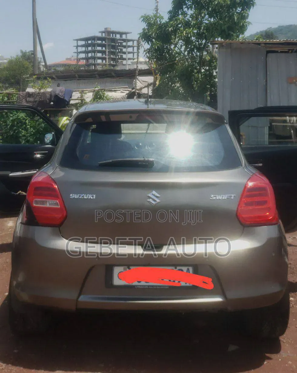 Suzuki Swift 2021