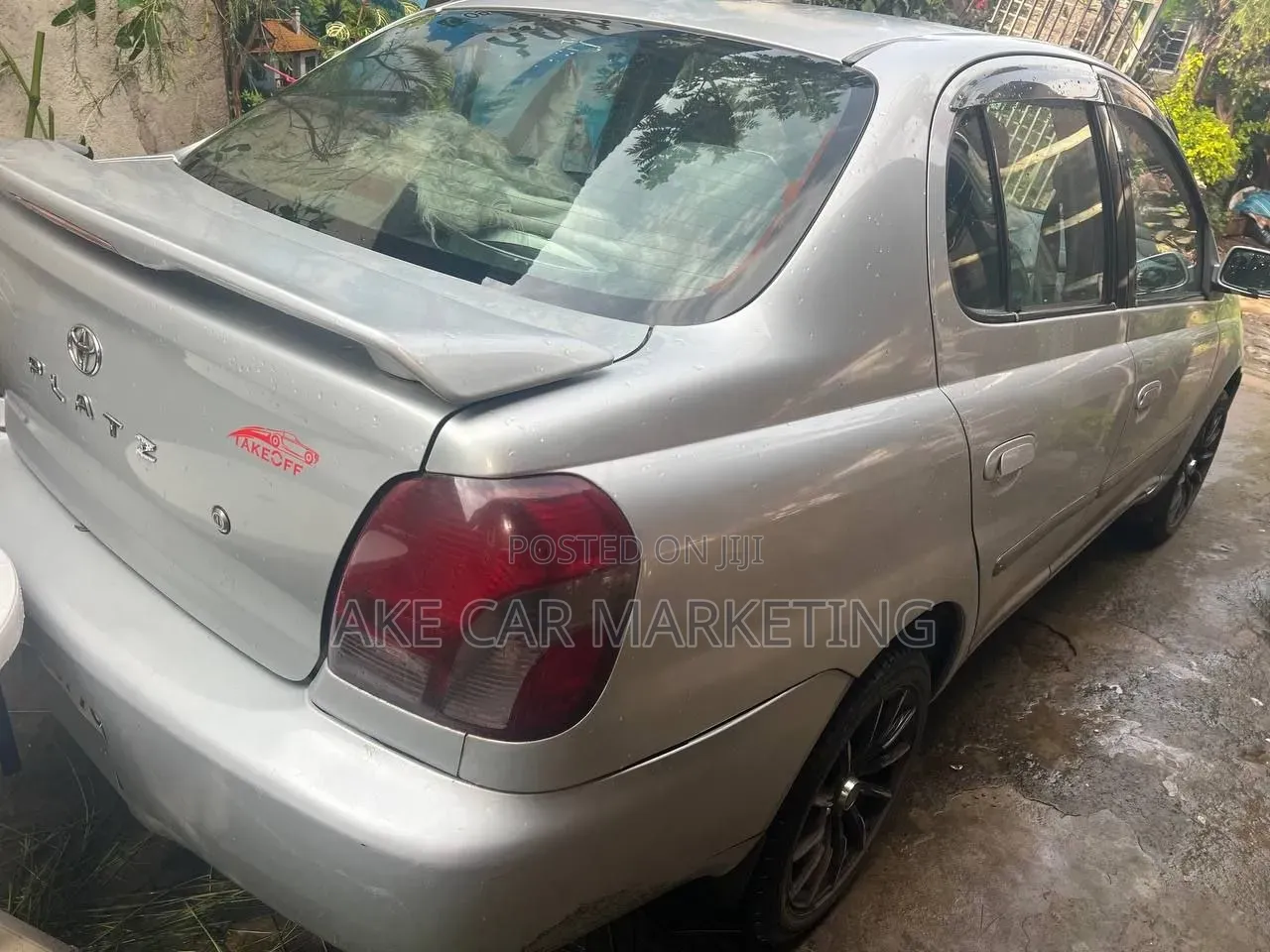 Toyota Platz 2001 Silver