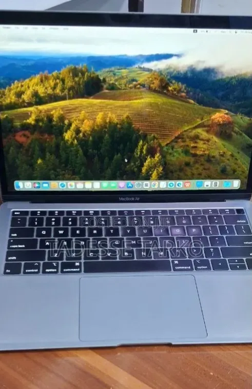 New Laptop Apple MacBook Air 2019 8GB Intel Core i5 SSD 128GB