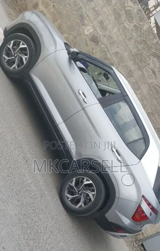 Hyundai Creta 2023 Silver