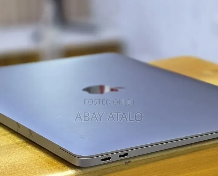 New Laptop Apple MacBook Air 2020 M1 16GB Apple M1 Max SSD 256GB
