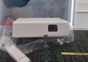 Brand New Packed Epson Projector Model : CO-W01