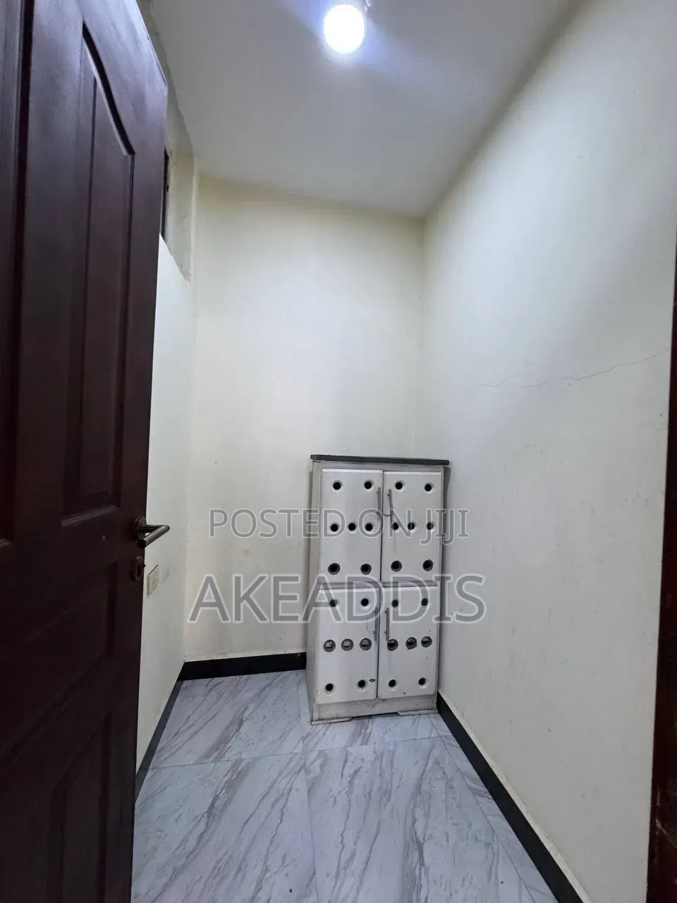 Furnished 2bdrm Condo in Bole Ayat for sale