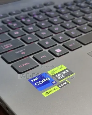 New Laptop Asus ROG Strix G18 16GB Intel Core i9 SSD 1T