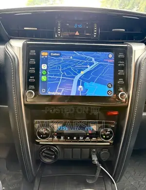 Toyota Fortuner 2023 White