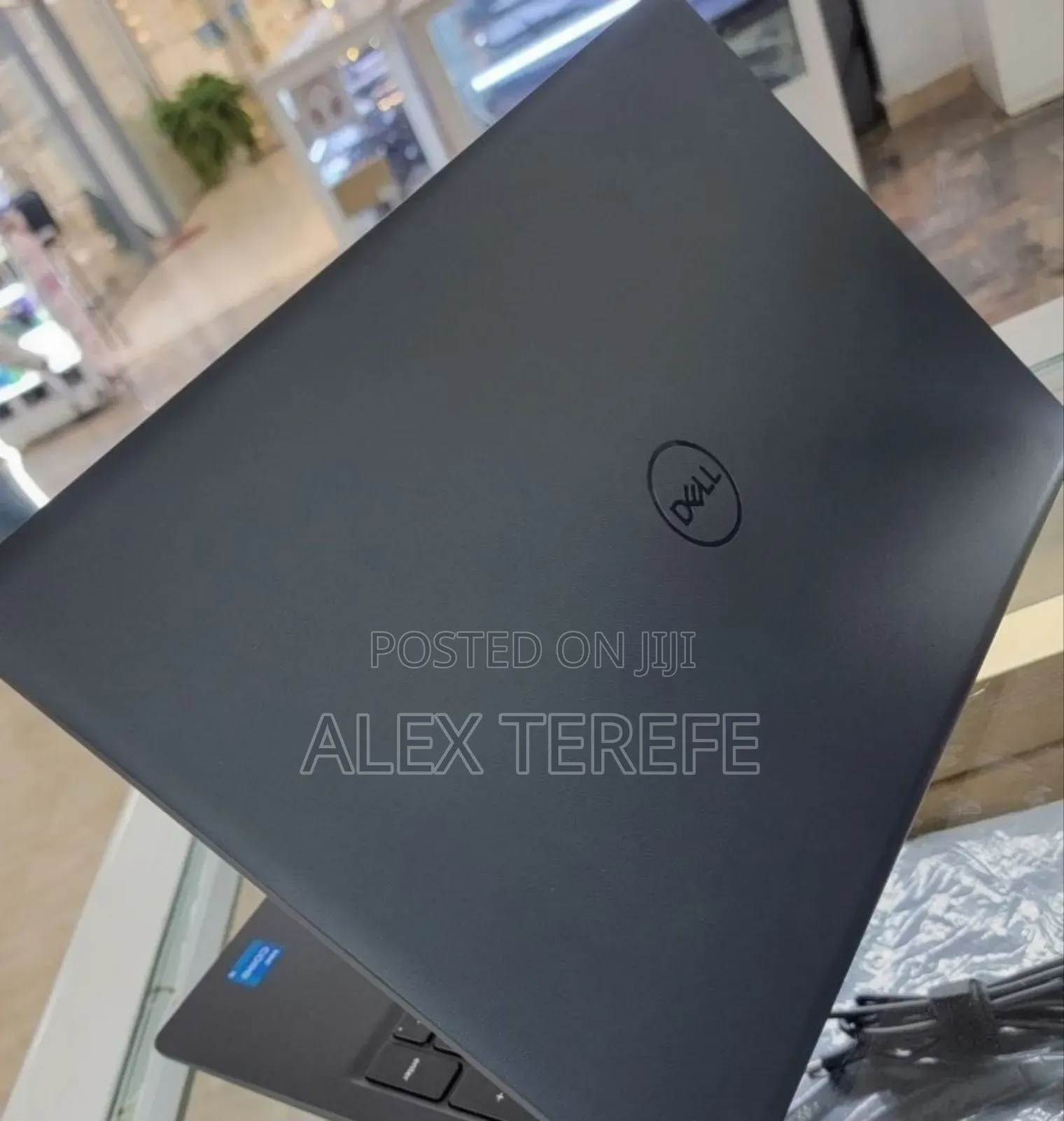 New Laptop Dell Vostro 13 5390 16GB Intel Core i5 SSD 512GB