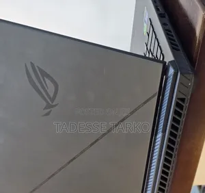 New Laptop Asus ROG Strix G18 16GB Intel Core i9 SSD 1T