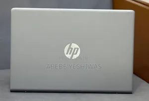 New Laptop HP Pavilion 15 8GB Intel Core i5 SSD 256GB