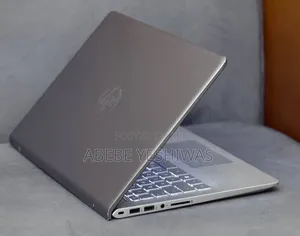 New Laptop HP Pavilion 15 8GB Intel Core i5 SSD 256GB