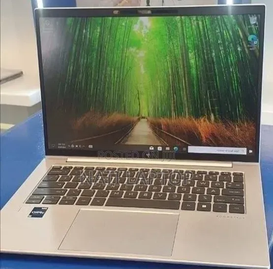 New Laptop HP EliteBook 840 G10 16GB Intel Core i7 SSD 512GB