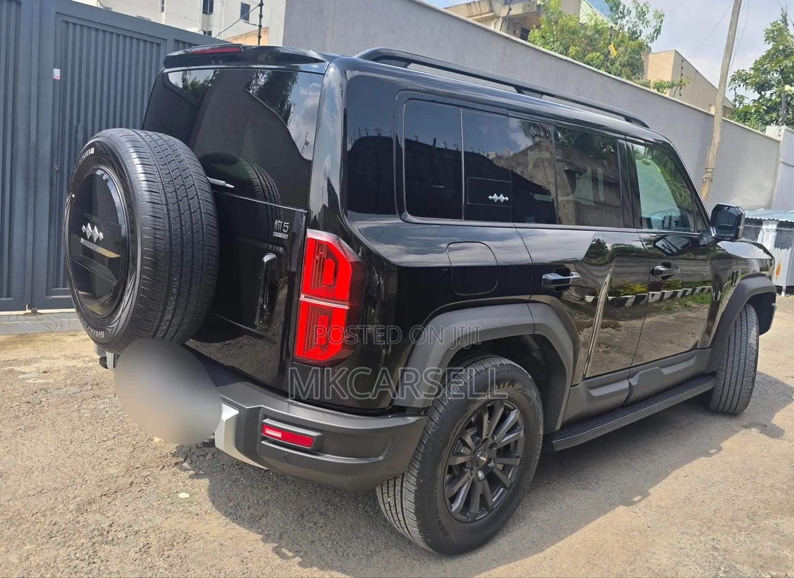 BYD Leopard 5 2025 Black