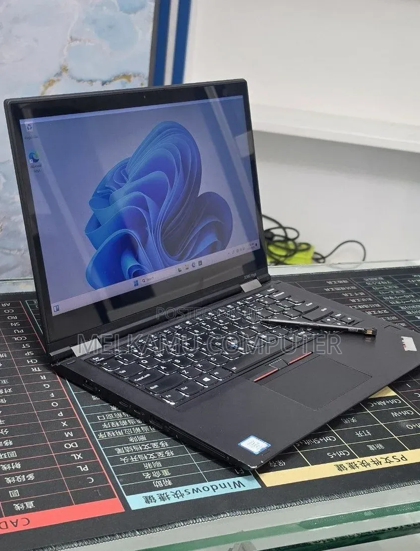 New Laptop Lenovo ThinkPad X380 Yoga 16GB Intel Core i5 SSD 256GB