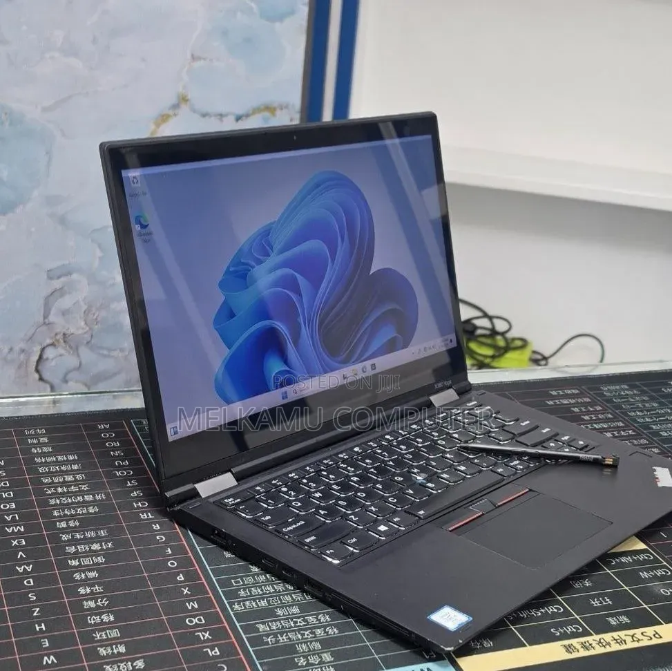 New Laptop Lenovo ThinkPad X380 Yoga 16GB Intel Core i5 SSD 256GB