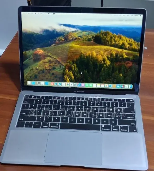 New Laptop Apple MacBook Air 2019 8GB Intel Core i5 SSD 128GB