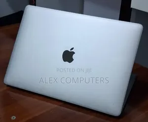 New Laptop Apple MacBook Air 2019 8GB Intel Core i5 SSD 128GB