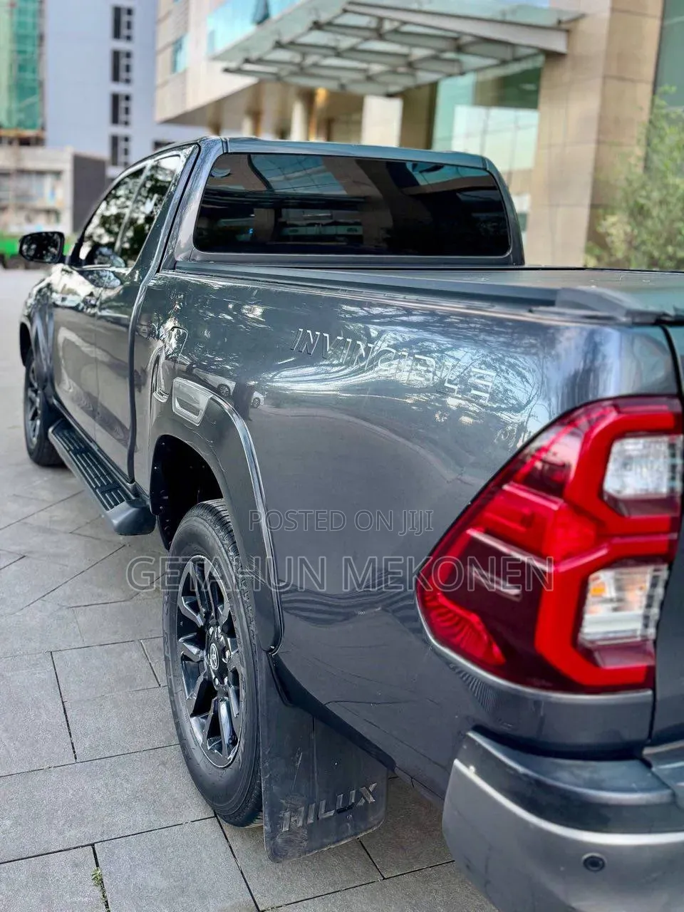 Toyota Hilux 2022 Gray