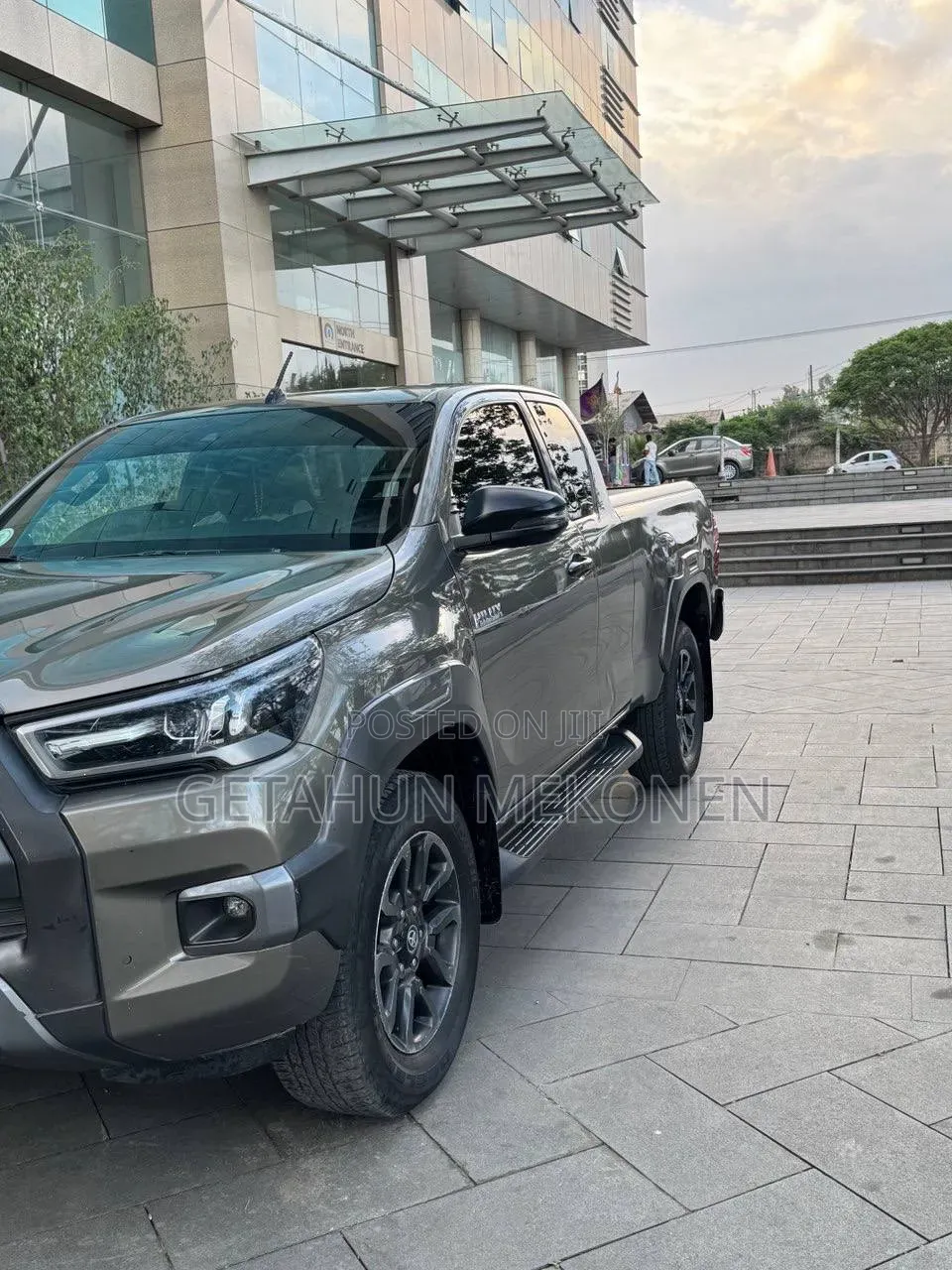 Toyota Hilux 2022 Gray