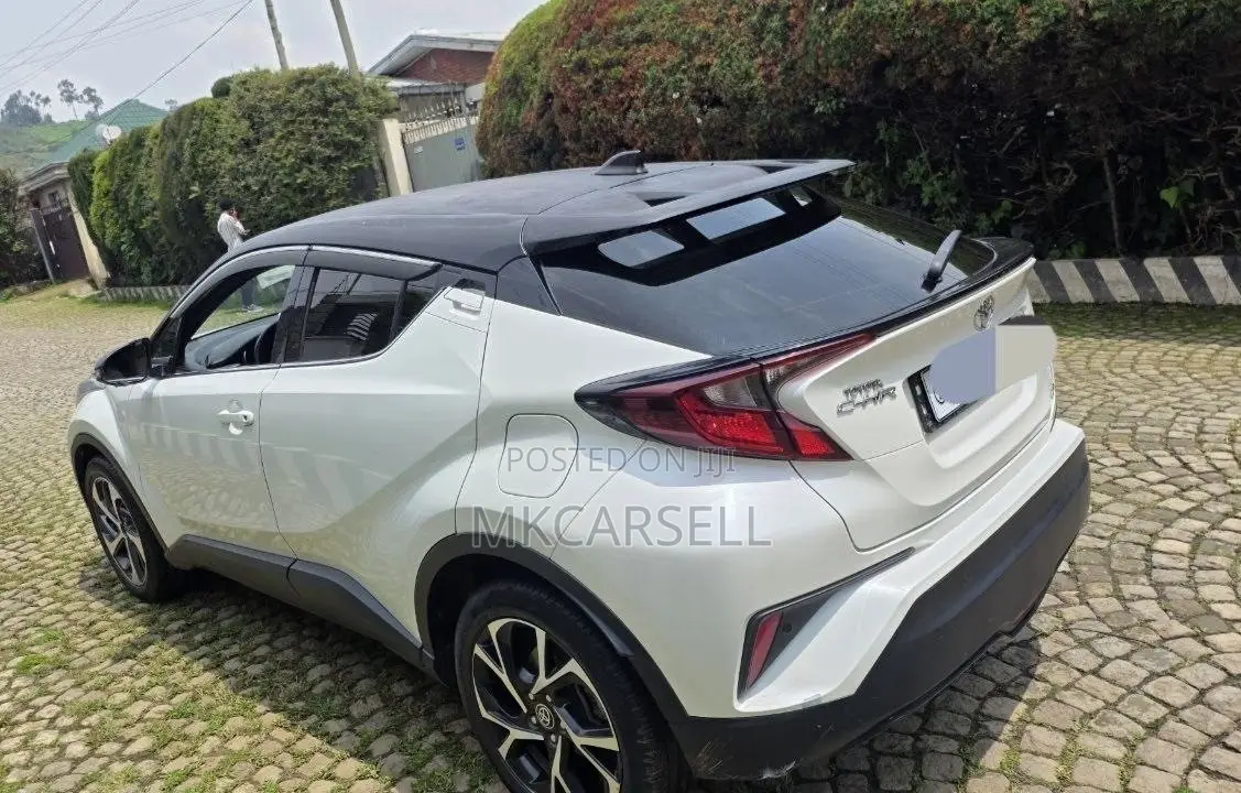 Toyota C-HR Limited FWD 2020 White