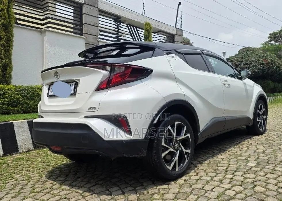 Toyota C-HR Limited FWD 2020 White