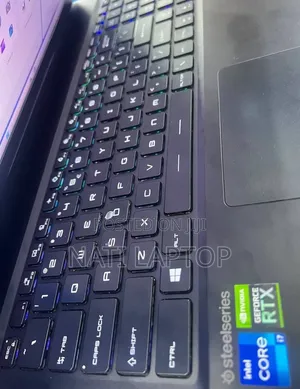New Laptop MSI 16GB Intel Core i7 SSD 512GB