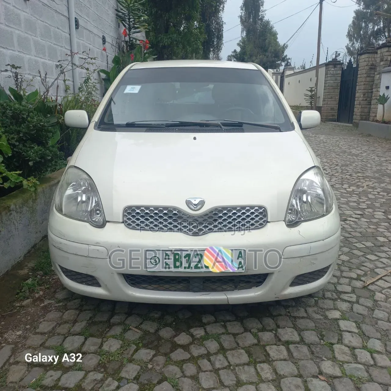 Toyota Vitz 2004