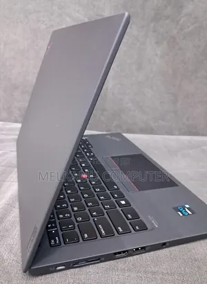 New Laptop Lenovo ThinkPad T14 16GB Intel Core i5 SSD 512GB