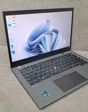 New Laptop Lenovo ThinkPad T14 16GB Intel Core i5 SSD 512GB