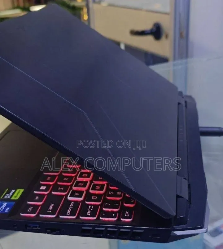 New Laptop Acer Nitro 5 16GB Intel Core i7 SSD 512GB