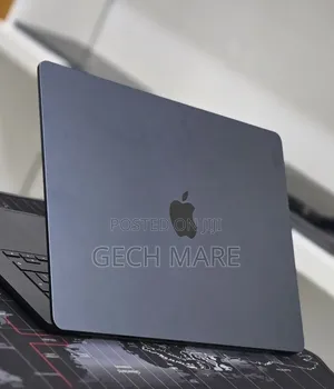 New Laptop Apple MacBook Air 2025 M4 16GB Intel SSD 256GB