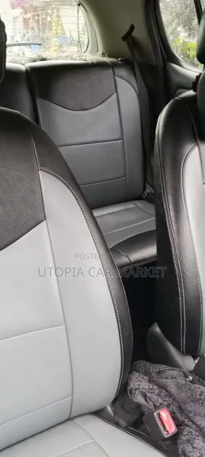 Toyota Vitz 2002