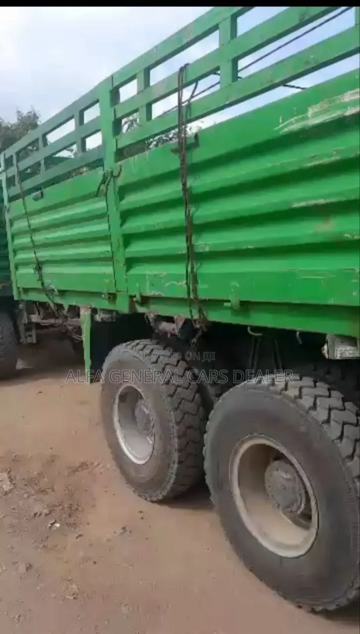 2018 ሞዴል ባላቶኒ ከነተሳቢው ታርጋ:a01 ጎማ:75%