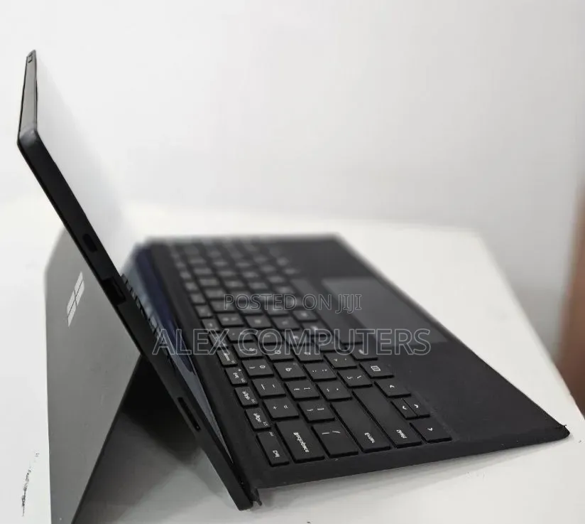 New Laptop Microsoft Surface Pro 7+ 16GB Intel Core i7 SSD 1T