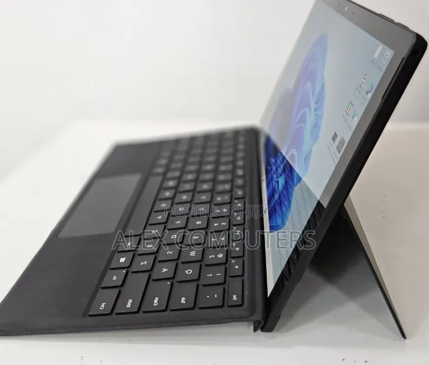 New Laptop Microsoft Surface Pro 7+ 16GB Intel Core i7 SSD 1T