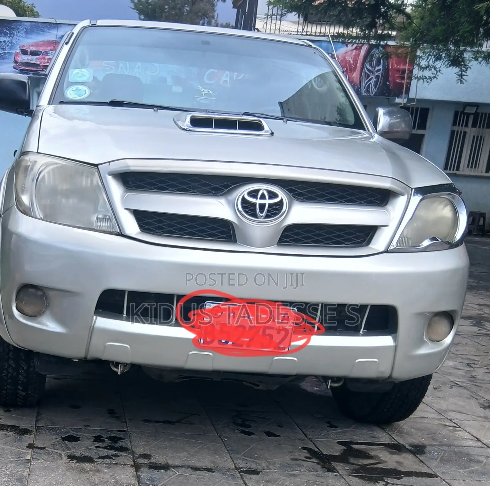 Toyota Hilux 2.5 D-4D 4X4 SRX 2009 Silver