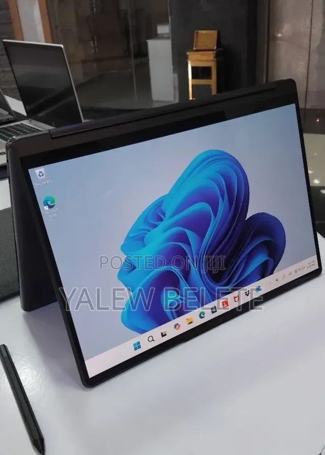 New Laptop Lenovo Yoga 9i 16GB Intel Core i7 SSD 1T