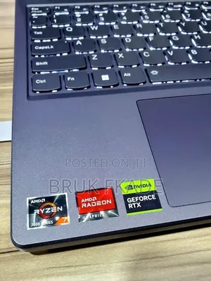 New Laptop Lenovo Legion 5 16GB AMD Ryzen 7 SSD 512GB