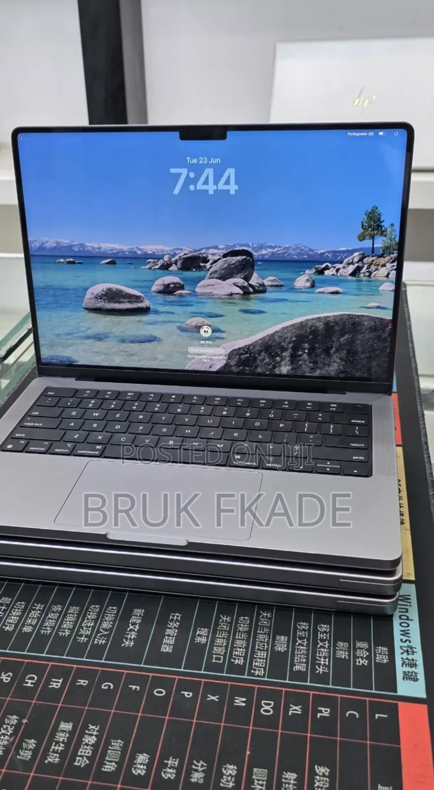 New Laptop Apple MacBook Pro 2021 M1 32GB Apple M1 Pro SSD 512GB