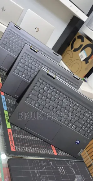 New Laptop Lenovo ThinkPad X1 Yoga 16GB Intel Core Ultra 7 SSD 512GB
