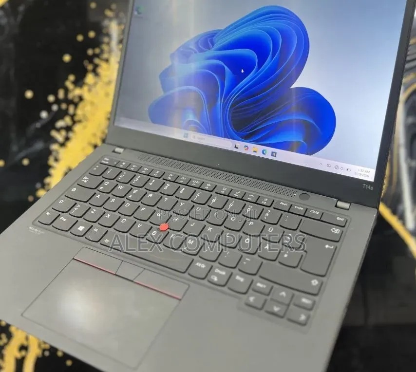 New Laptop Lenovo ThinkPad T14s Gen 2 16GB Intel Core i7 SSD 512GB