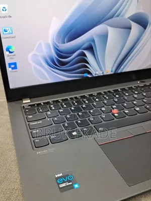 New Laptop Lenovo ThinkPad T14s Gen 1 16GB Intel Core i5 SSD 512GB