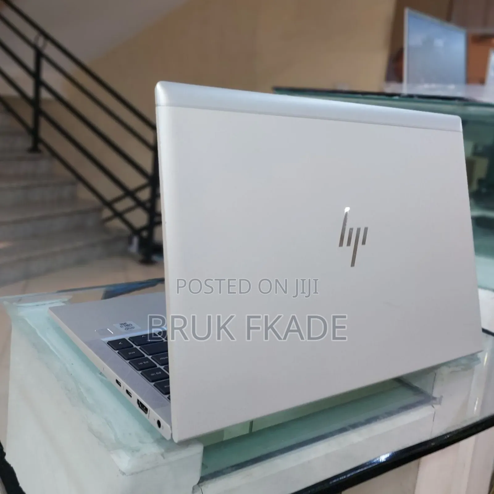 New Laptop HP EliteBook 830 G7 16GB Intel Core i7 SSD 512GB