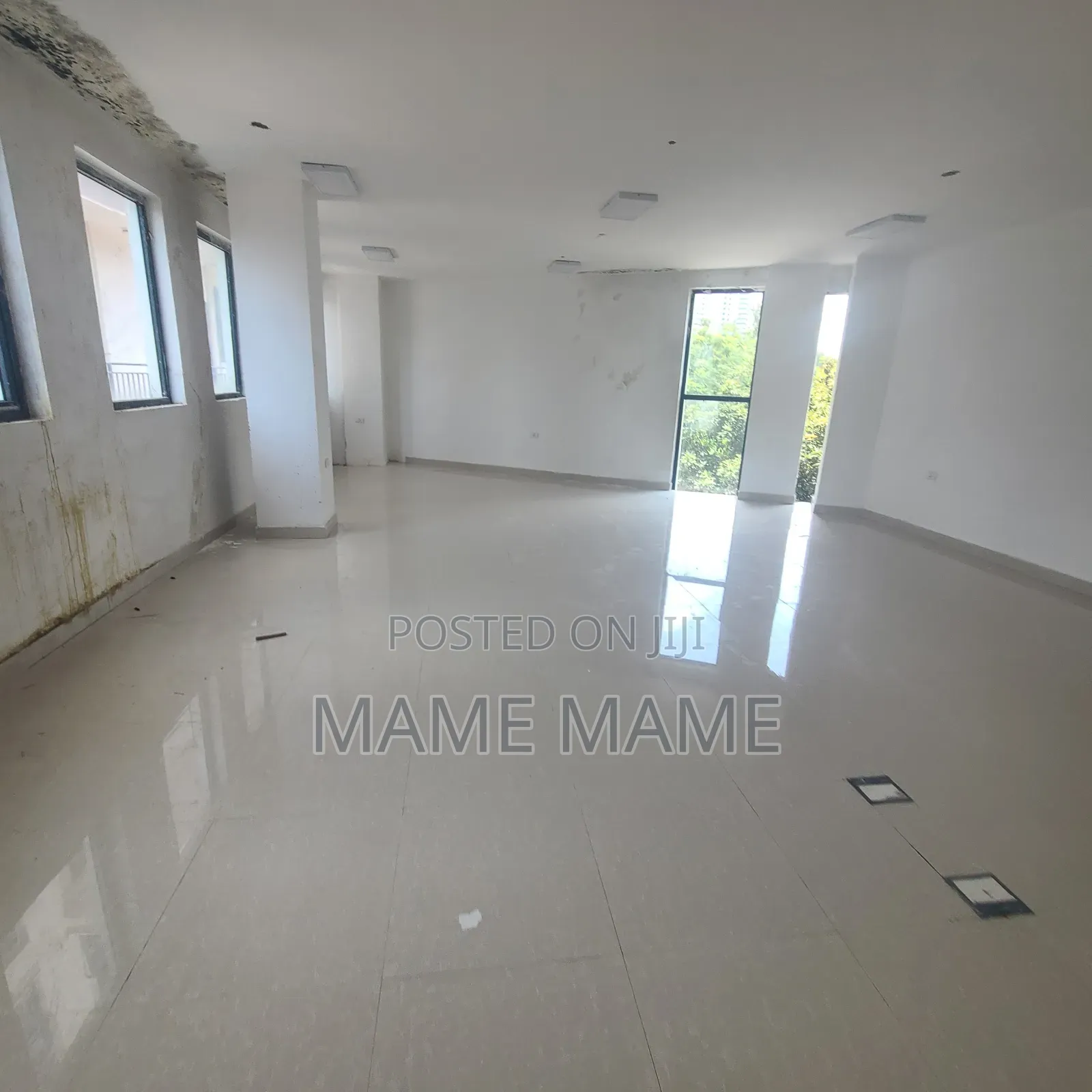 Salon for Rent