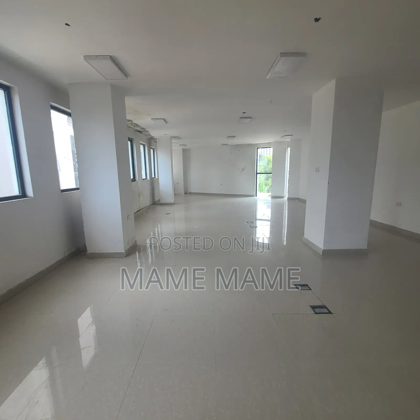 Salon for Rent